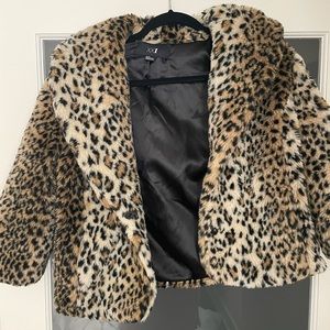Cropped cheetah jacket